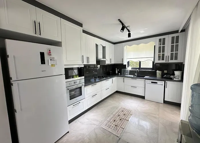 Vilă Villa's Tomris *