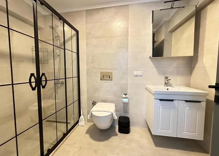 Villa's Tomris Vila *